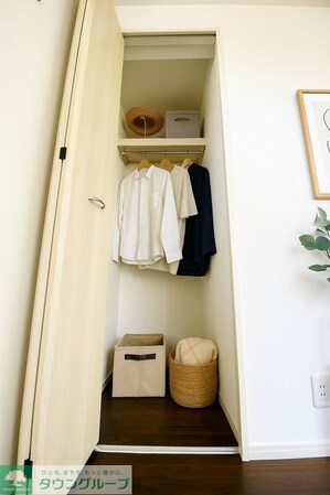 Forest Park Hillsの物件内観写真